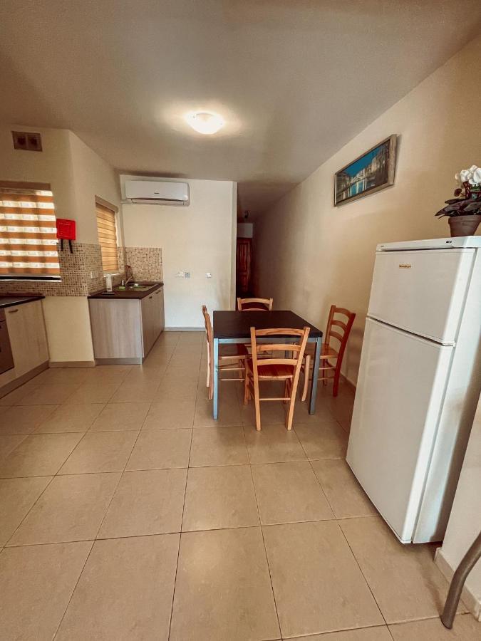 Stresa Court Apartments Saint Julian's Luaran gambar