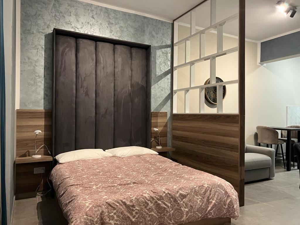 Stresa Court Apartments Saint Julian's Luaran gambar